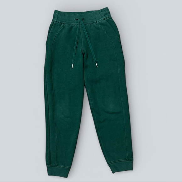 Lululemon Scuba Jogger - Picture 4 of 8